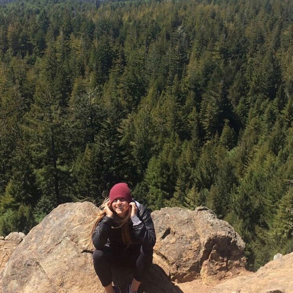 Meet your Posher, Anna